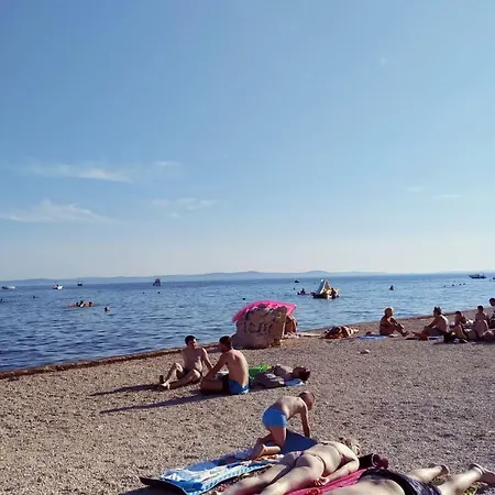 Apartman Maja *